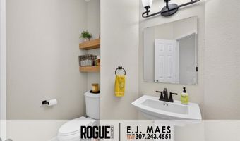 5406 E 21st St, Casper, WY 82609
