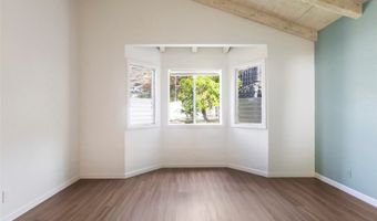 1482 Honokahua St, Honolulu, HI 96825