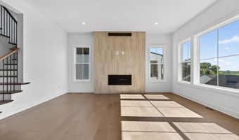 861 N MANCHESTER St, Arlington, VA 22205