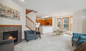 15406 Founders Ln 905, Apple Valley, MN 55124