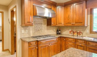 7025 Stonington Rd, Anderson Twp., OH 45230