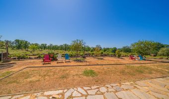 25130 Aoudad Dr, Anderson, CA 96007