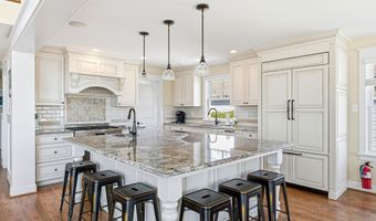 162 75th St, Avalon, NJ 08202