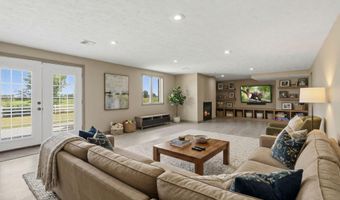 19360 Lawrence 2227, Aurora, MO 65605