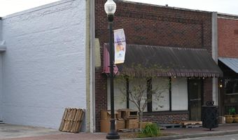 134 S Hutchinson, Adel, GA 31620