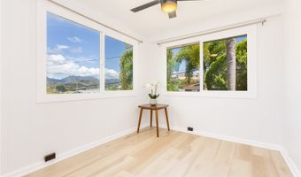 1269 Kupau St, Kailua, HI 96734