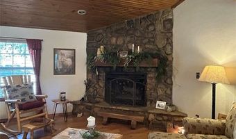 2897 N Lakeside Cir, Atoka, OK 74525