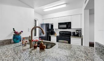 202 RIVERBEND Dr 103, Altamonte Springs, FL 32714