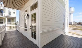 110 West Dr B, Atlantic Beach, NC 28512