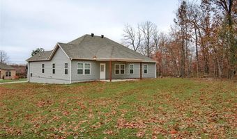 8 Plymouth Cir, Bella Vista, AR 72715