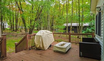 271 N SHORE Dr, Albrightsville, PA 18210