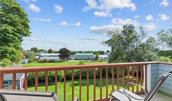 20 Morrison Ave, Middletown, RI 02840