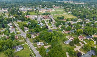 957 Cleveland Ave, Amherst, OH 44001