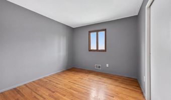 11 Kent Rd, Airmont, NY 10952