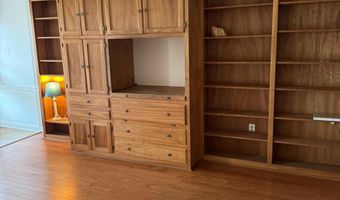 2633 FORT FARNSWORTH Rd 268, Alexandria, VA 22303