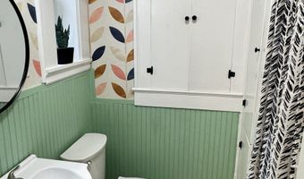 2428 Darden, Macon, GA 31204