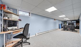69 S Airmont Rd, Airmont, NY 10901
