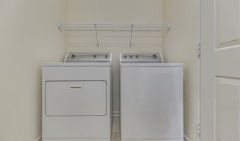 2546 Big Bear Ln, Indianapolis, IN 46217