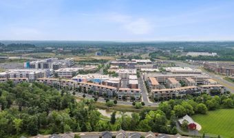 44692 COLLINGDALE Ter, Ashburn, VA 20147