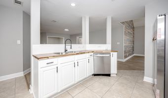 345 Bowen St, Biloxi, MS 39530