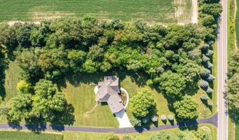 9434 84th St SE, Alto, MI 49302