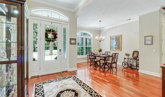 7 Greenwood Dr, Bluffton, SC 29910