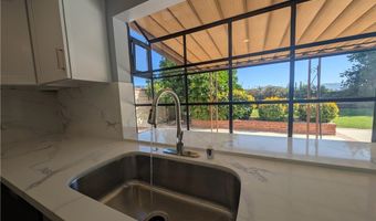 30516 Sandtrap Dr, Agoura Hills, CA 91301