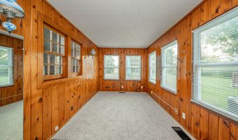 171 Nursery Rd, Anderson, IN 46012