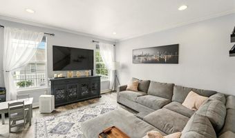2426 S WOOD St, Allentown, PA 18103
