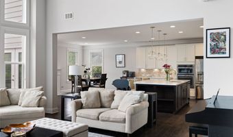 220 Briar Holw, Woodstock, GA 30188