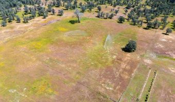 17962 Coyote Ln, Anderson, CA 96007