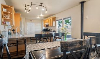 841 Stiles Rd, Broadview, MT 59015