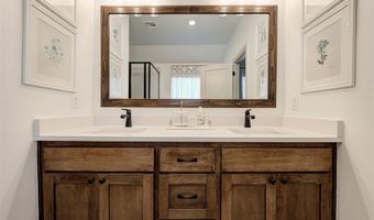 8724 Beechgrove Dr, Arcadia, OK 73007