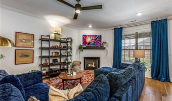 800 Harbison St, Bentonville, AR 72713
