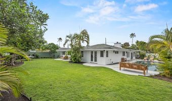 121 Kaha St, Kailua, HI 96734