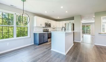 2865 Barclay Way, Ann Arbor, MI 48105