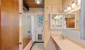 87463 MCTIMMONS Ln, Bandon, OR 97411