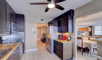 2851 NE 183rd St 817E, Aventura, FL 33160