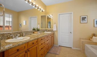 1608 Sapphire Dr, Carlsbad, CA 92011
