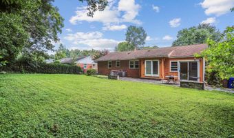 14006 PARKLAND Dr, Rockville, MD 20853