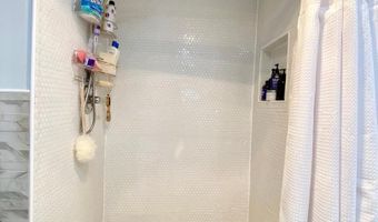 1301 N COURTHOUSE Rd N #812, Arlington, VA 22201