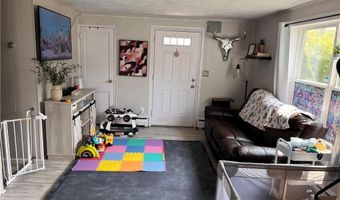 34 Nimitz Rd, East Providence, RI 02916
