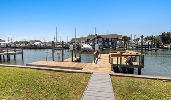213 W Bogue Sound Dr, Atlantic Beach, NC 28512