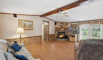 302 Butter Rd, Bonneau, SC 29431