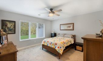 423 Old Glory Dr NE, Alexandria, MN 56308