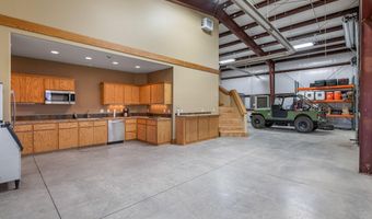 10771 E Langell Valley Rd, Bonanza, OR 97623