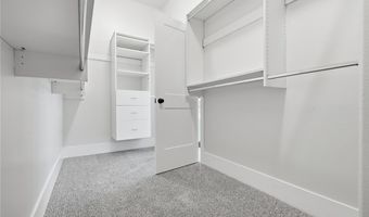 10820 Woodstream Ct, Las Vegas, NV 89135