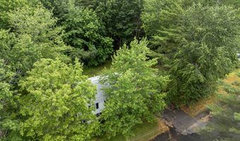 28 Colony Rd, Augusta, ME 04330