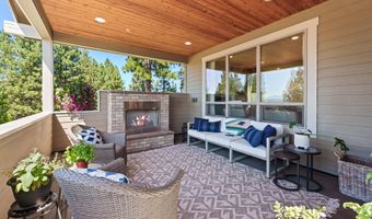 2005 NW Glassow Dr, Bend, OR 97703