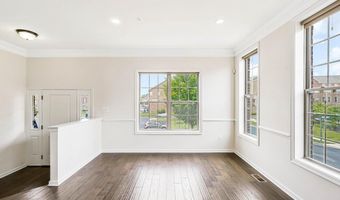 22635 NAUGATUCK Sq, Ashburn, VA 20148